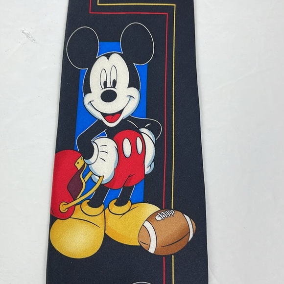 Vtg Mickey Unlimited Mickey Mouse Sports Tie / hockey baseball football - Picture 8 of 9